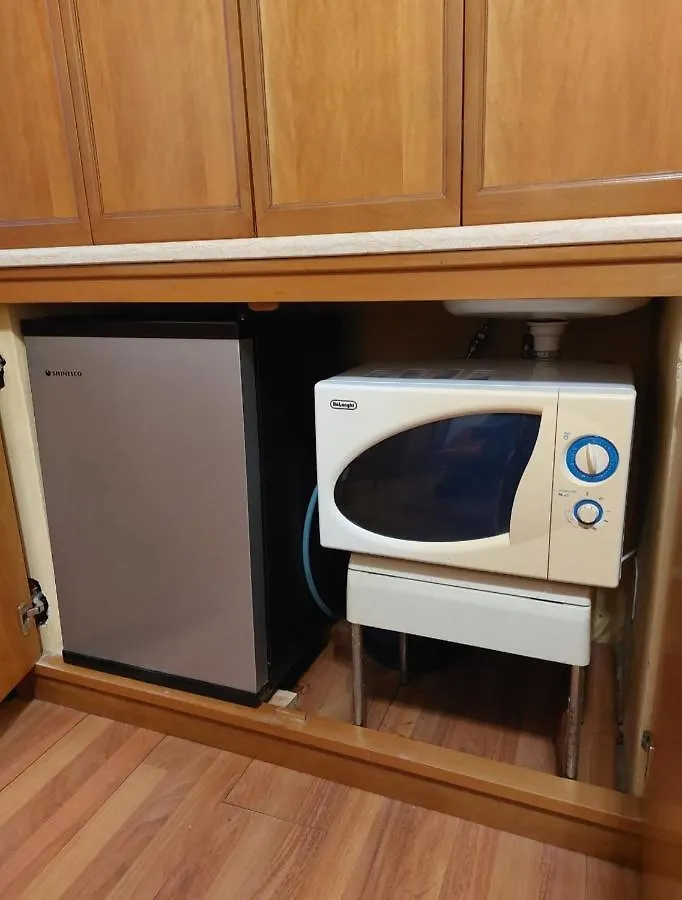 Intero miniappartamento con cucina Palermo Italia